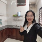 Nhà 2 tầng BTCT ngay trục đường Nguyễn Sơn chỉ 2Đ hơn